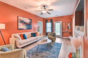 Elegant Fayetteville Condo 8 Mi to Downtown!